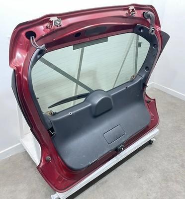 266560_16