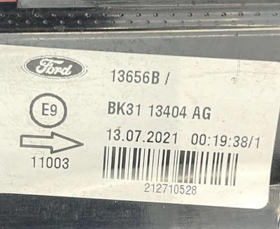 279798_19