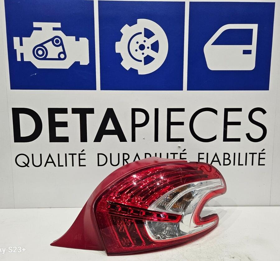 ✅FEU/ PHARE ARRIERE DROITE PEUGEOT 208 2015 I Phase I 967262838003 66639374