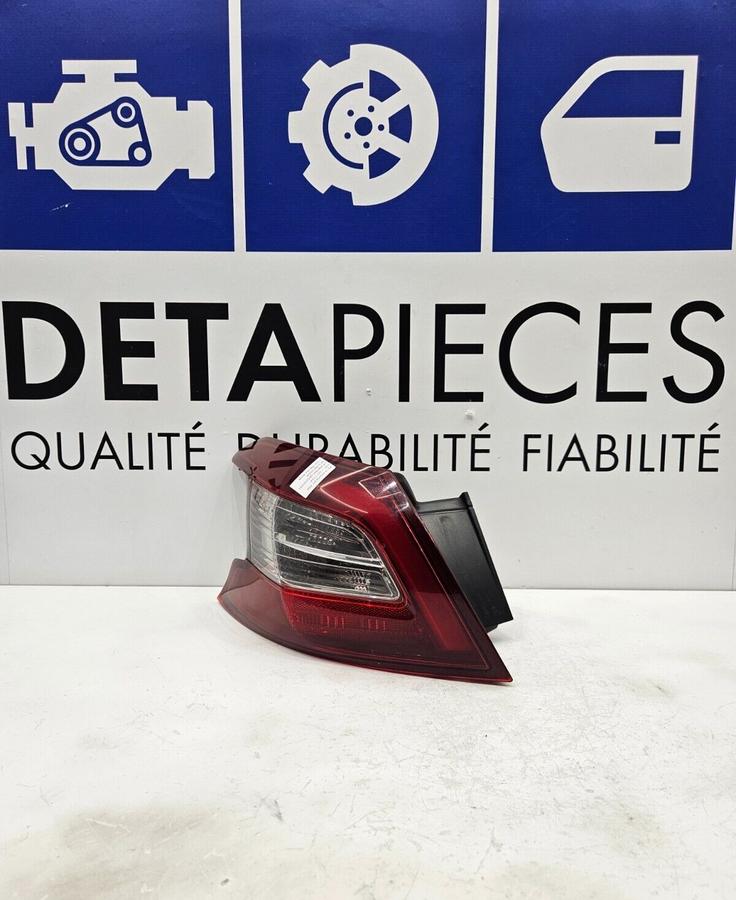 ✅FEUX/PHARE ARRIERE GAUCHE PEUGEOT 308 2013 II Phase I R: 9677817680 L: 73071724