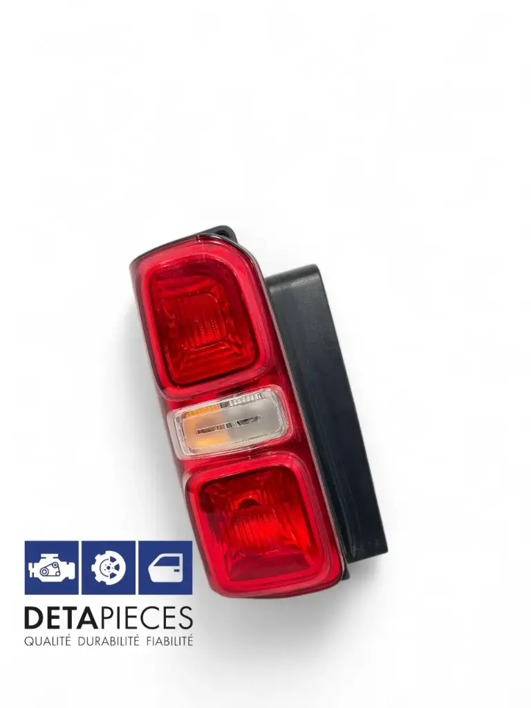 ✅Feu/Phare arrière gauche TOYOTA PROACE 2018 9808243180 67735245 