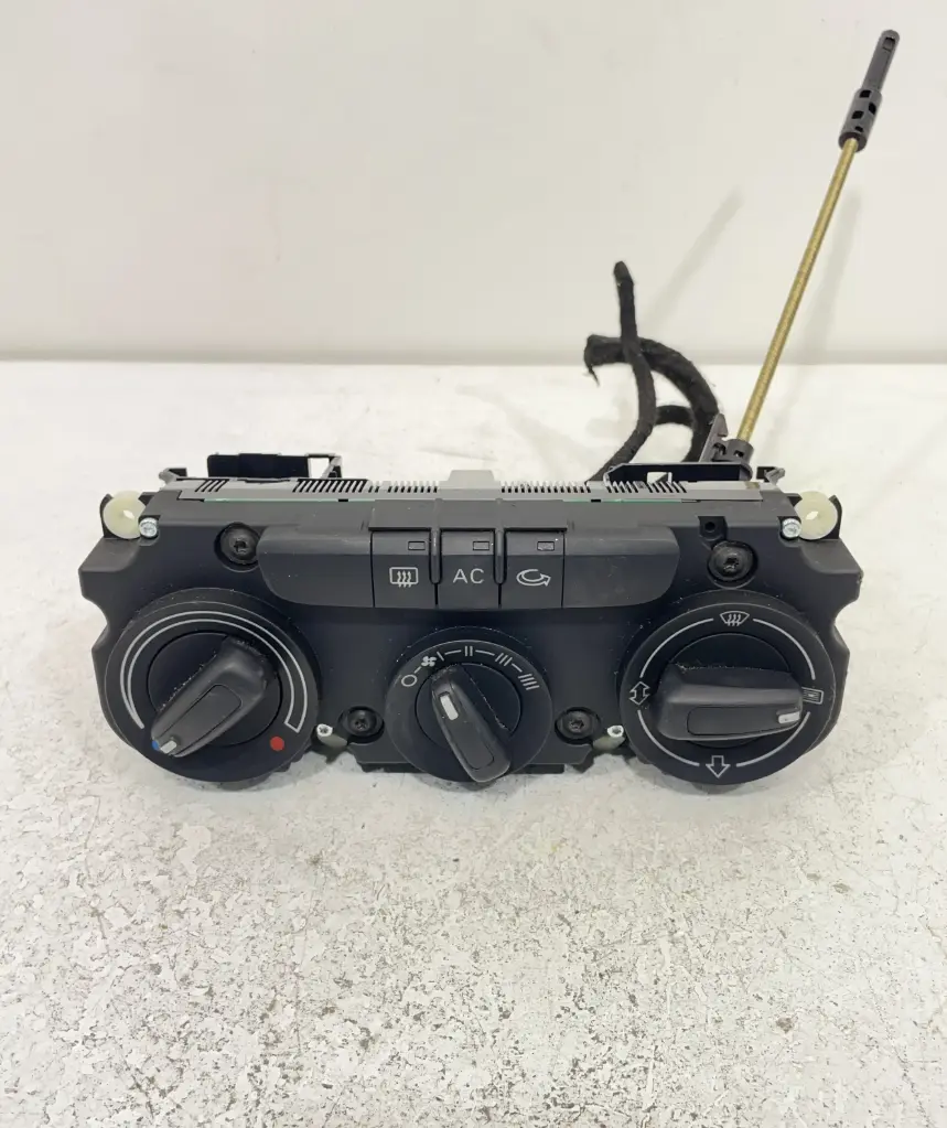 ✅Commande chauffage AUDI A3 2012 Sportback 8P0820047D 70810965 