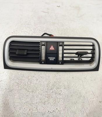 ✅Grille d'aération centrale SKODA FABIA 2009  5J0820951S 71297445 