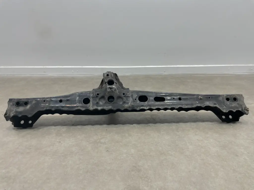 ✅Traverse inférieure avant TOYOTA PRIUS 2015 5710447020 71349935 