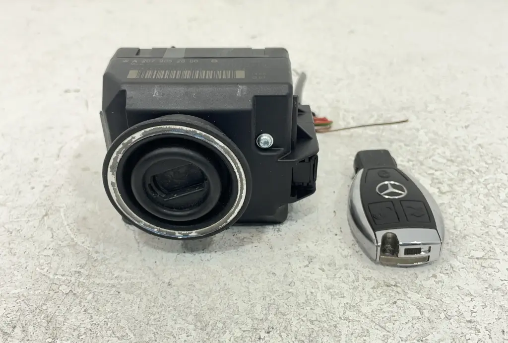 ✅NEIMAN ANTIVOL DE DIRECTION Mercedes E220 Coupé 2012 A2079052600 549638