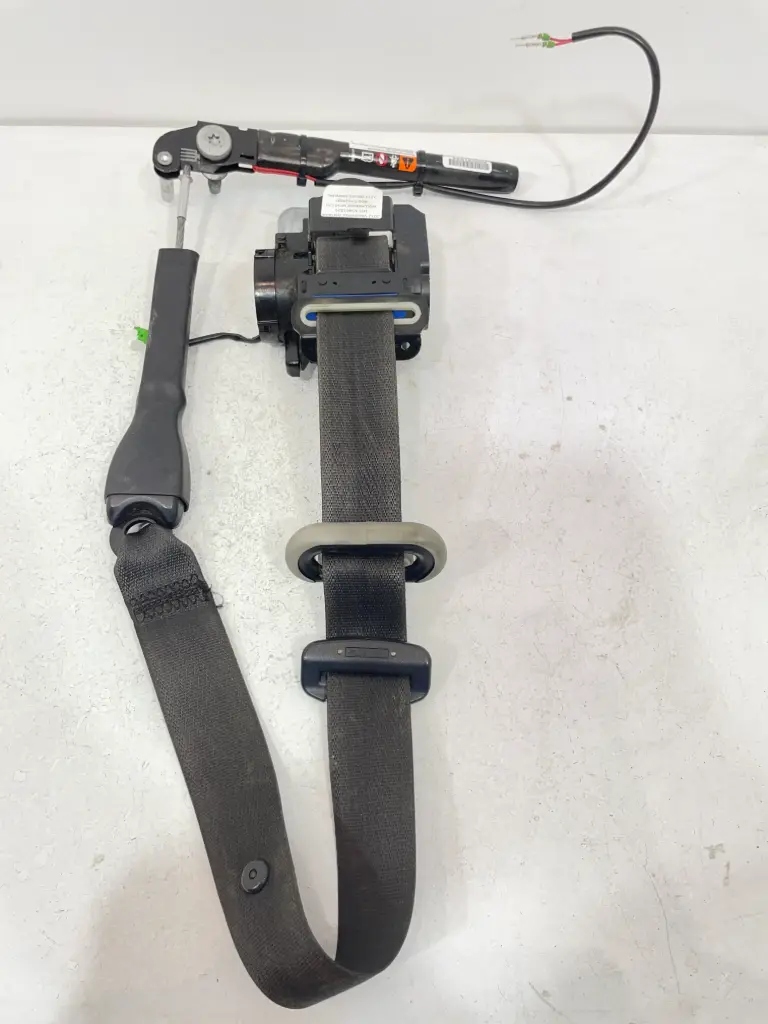 ✅Ceinture de Sécurité avant Droite OPEL ANTARA 2012 95473470 65487025