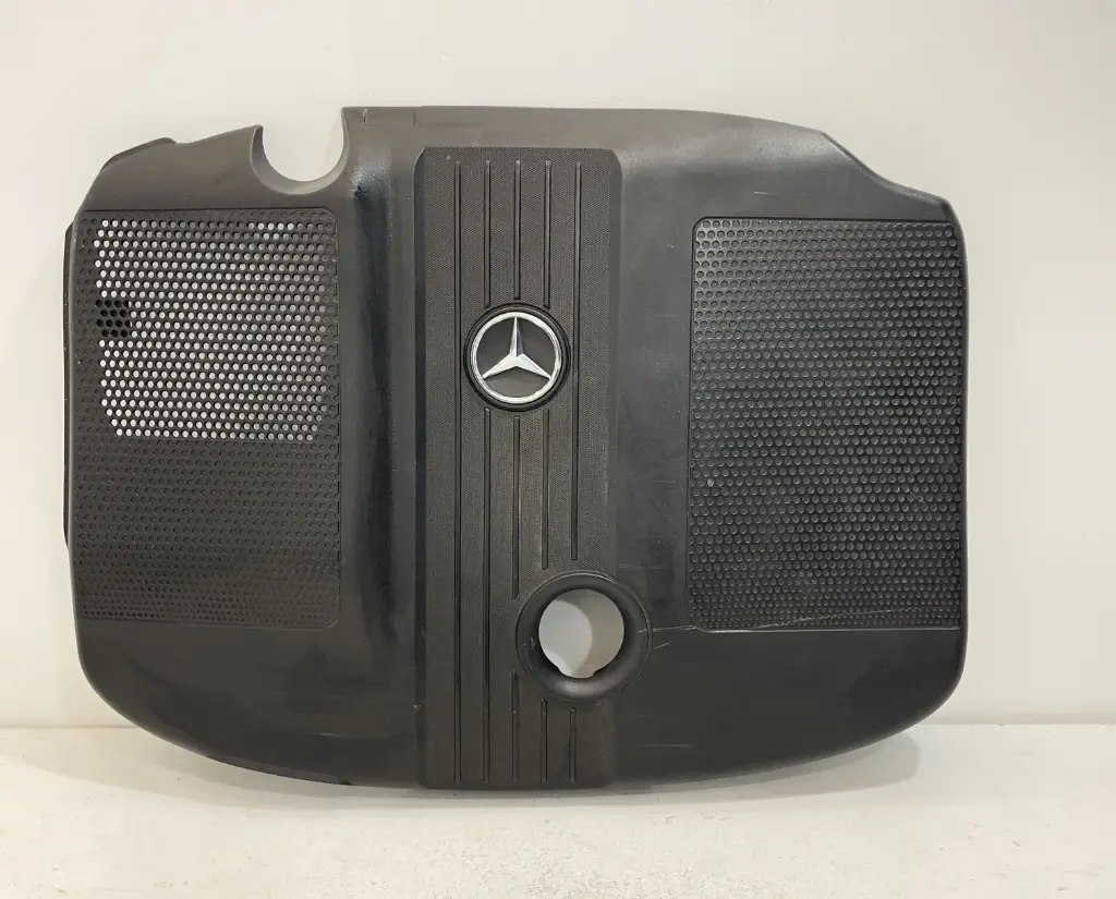 ✅COUVERCLE/CACHE MOTEUR MERCEDES C220 2011 2.2D CDI A6510102167 71342395