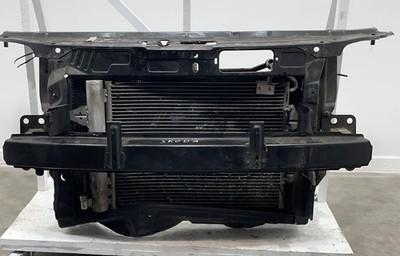 ✅Support de radiateur sur cadre face avant SKODA FABIA 2009 5J0805591A 71297445 