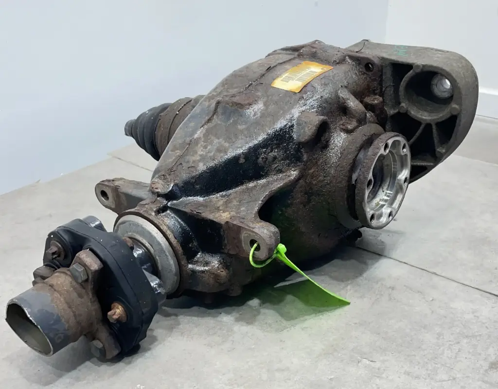 ✅Différentiel arrière BMW X1 XDRIVE E84 2015 2.0D 761471301 7541580-02 549578 