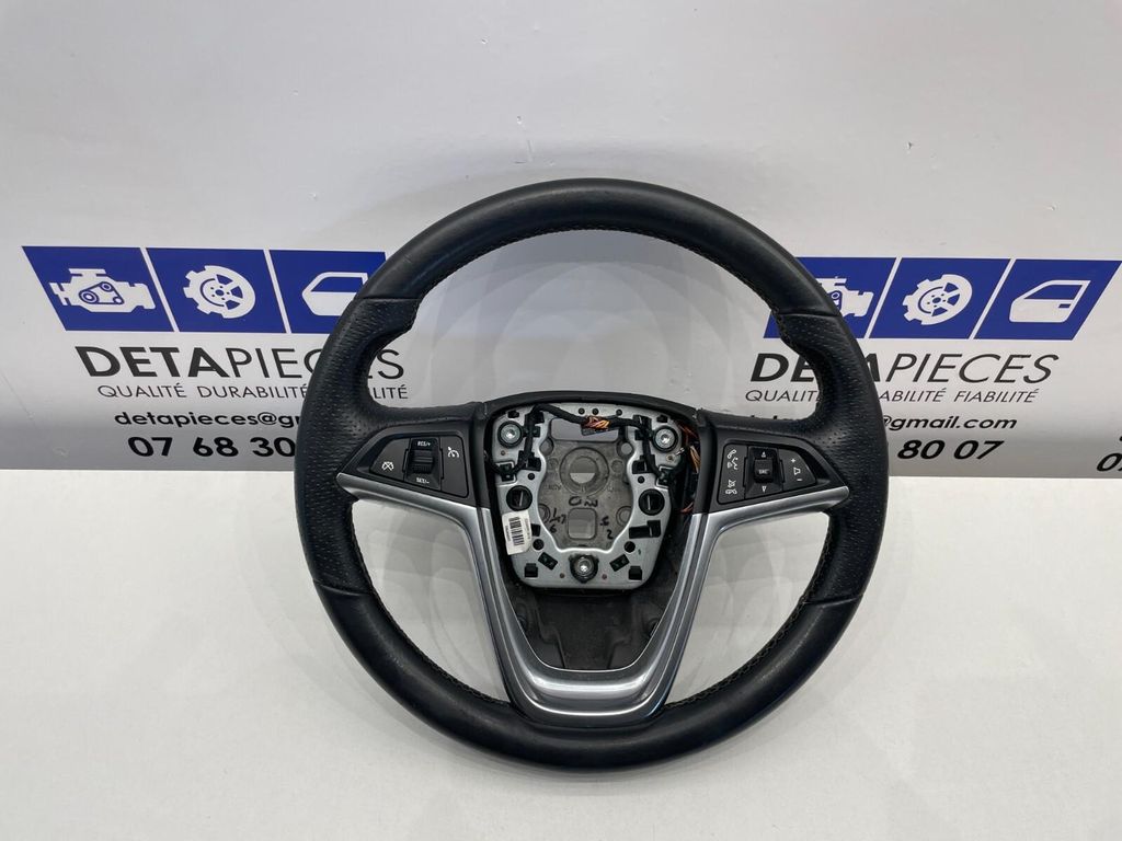 ✅VOLANT DE DIRECTION OPEL INSIGNIA 2013  56364584 13306885