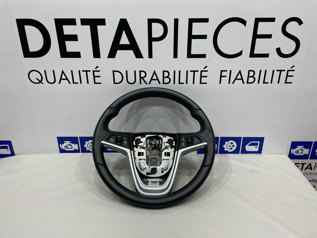 ✅ VOLANT DE DIRECTION OPEL ASTRA GTC 2014 13351028 77483243