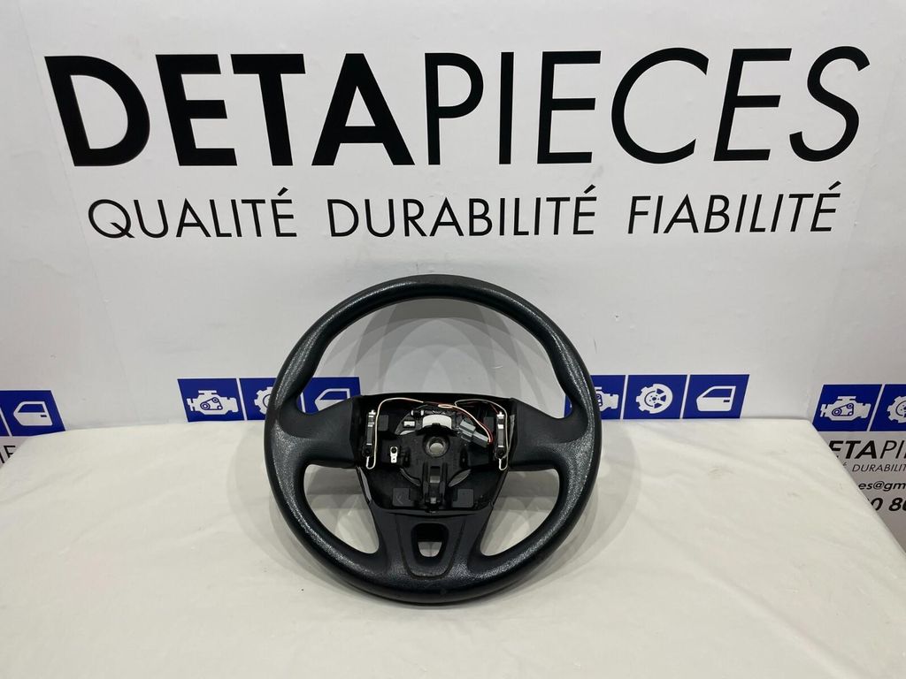 ✅VOLANT RENAULT KANGOO 2014 R :  484007024R L: 74227543