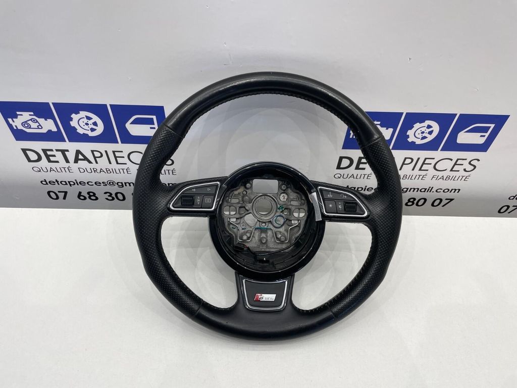 ✅VOLANT MULTIFUNCTION SPORT CUIR AUDI A1 S LINE 2011 L: 56003184 R: 8X0419091L