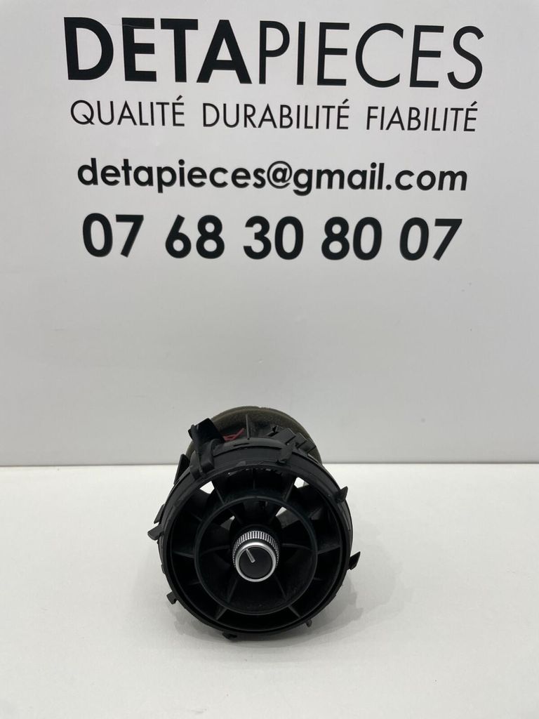✅Aerateur Tableau De Bord AUDI A1 2012  8X2820951A  8X2820951 77422193