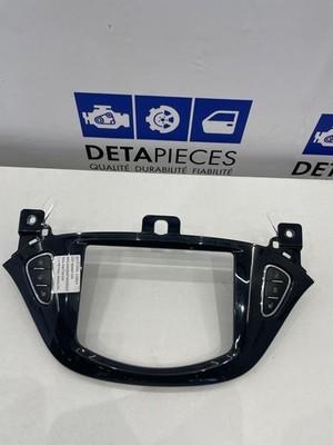 ✅MOULURE AUTORADIO POUR OPEL CORSA LIMI 2015 13471358  46985104