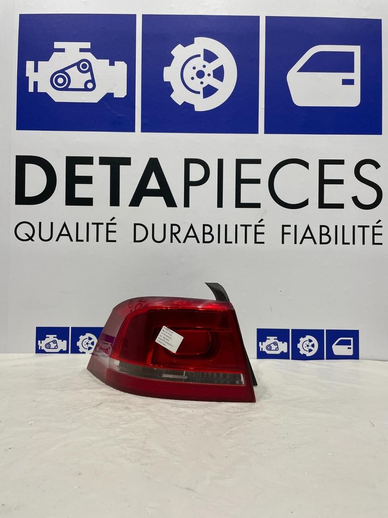 ✅VOLKSVAGEN PASSAT 2011  FEU PHARE ARRIERE GAUCHE 3AE945095F 3AE 945 095 F