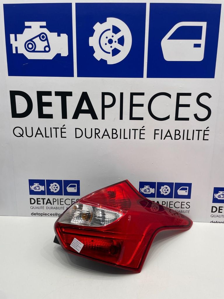✅FEU ARRIÈRE DROIT FORD FOCUS 2014  53595724 1825318  BM5113404AK