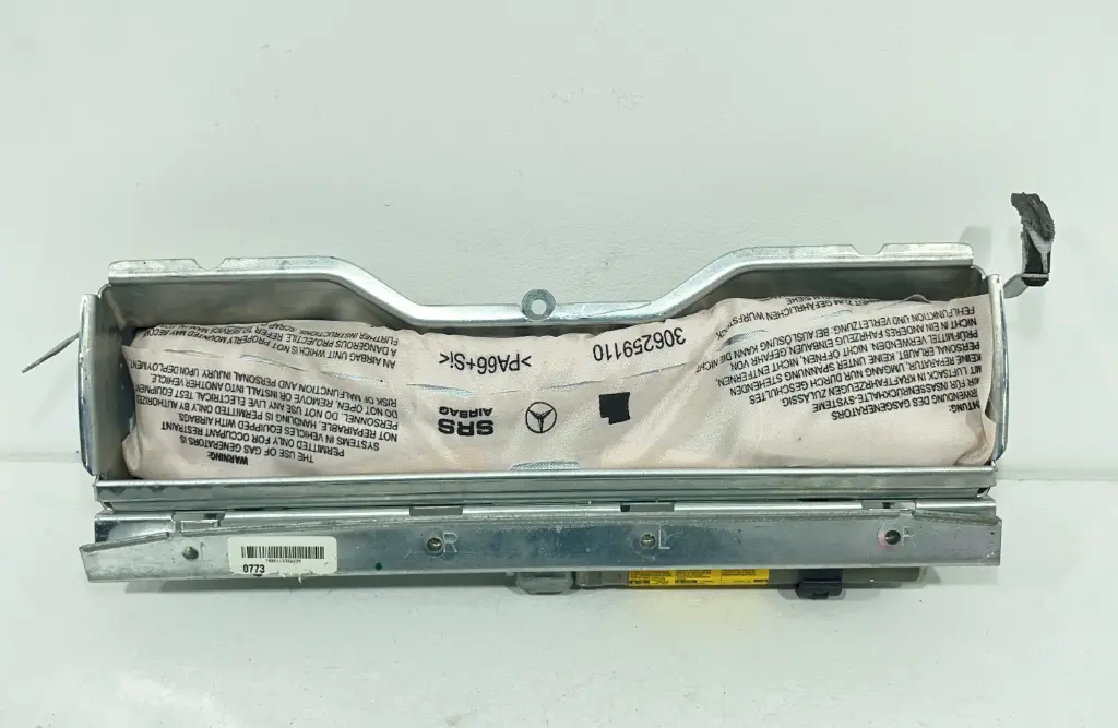 ✅AIRBAG PASSAGER Mercedes E220 Coupé 2012 306026999 549638