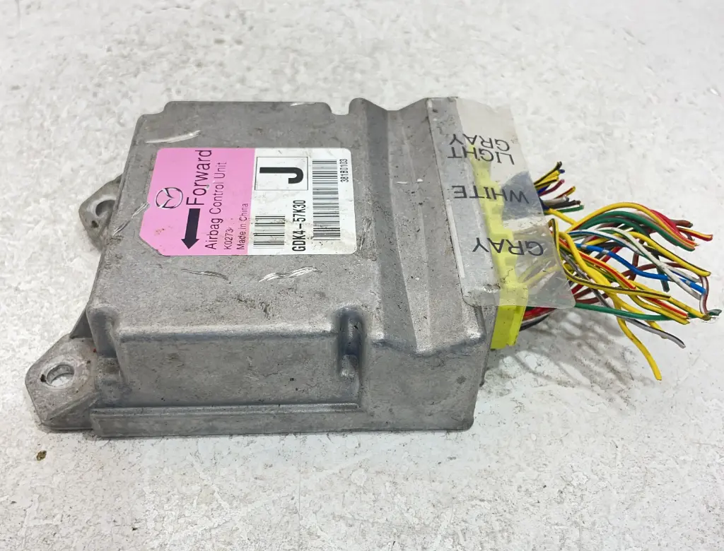 ✅Module de contrôle airbag MAZDA 6 TS2 2011 GDK4-57K30 44677285