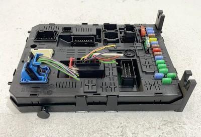 ✅Boîte à fusibles PEUGEOT PARTNER 2014 20977771 230346602 Y0000014