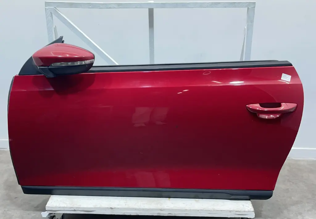 ✅Porte avant gauche VOLKSWAGEN SCIROCCO III 2009 1K8831055F 556587 (SANS RETRO)