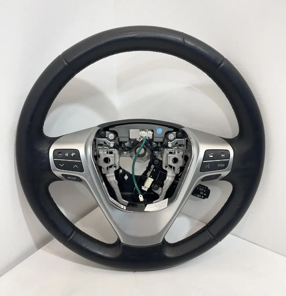 ✅VOLANT DE DIRECTION TOYOTA AVENSIS III Wagon 2013 4510005750A 556980