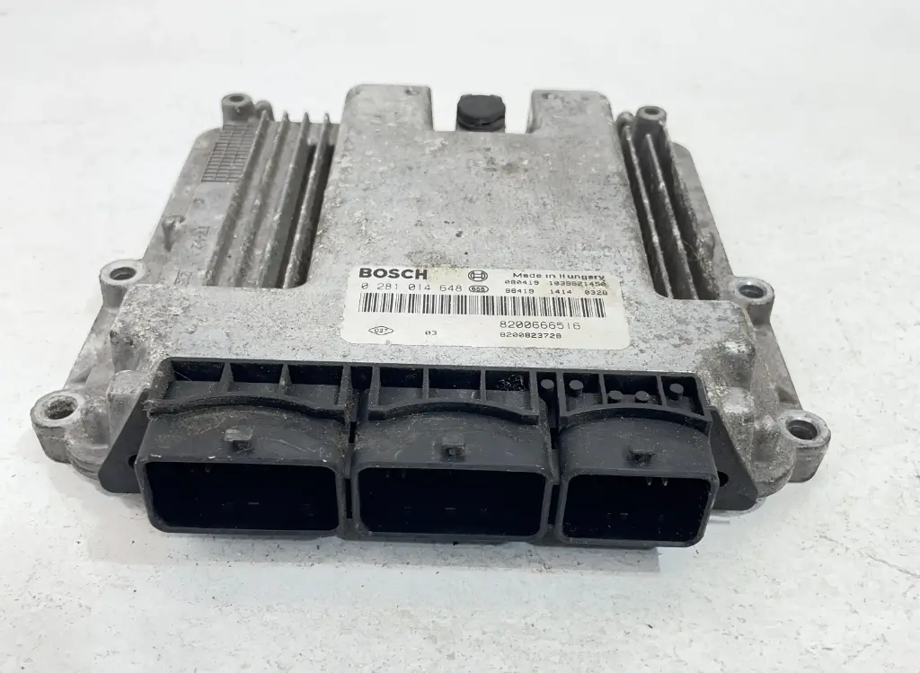 ✅Ecu Calculateur Moteur OPEL VIVARO A 2009 2.0D 8200823728 0281014648 557003