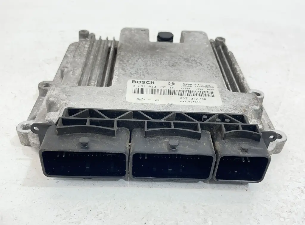 ✅Ecu Calculateur Moteur RENAULT MEGANE 2014 1.6D 237101074R 0281030135 560393