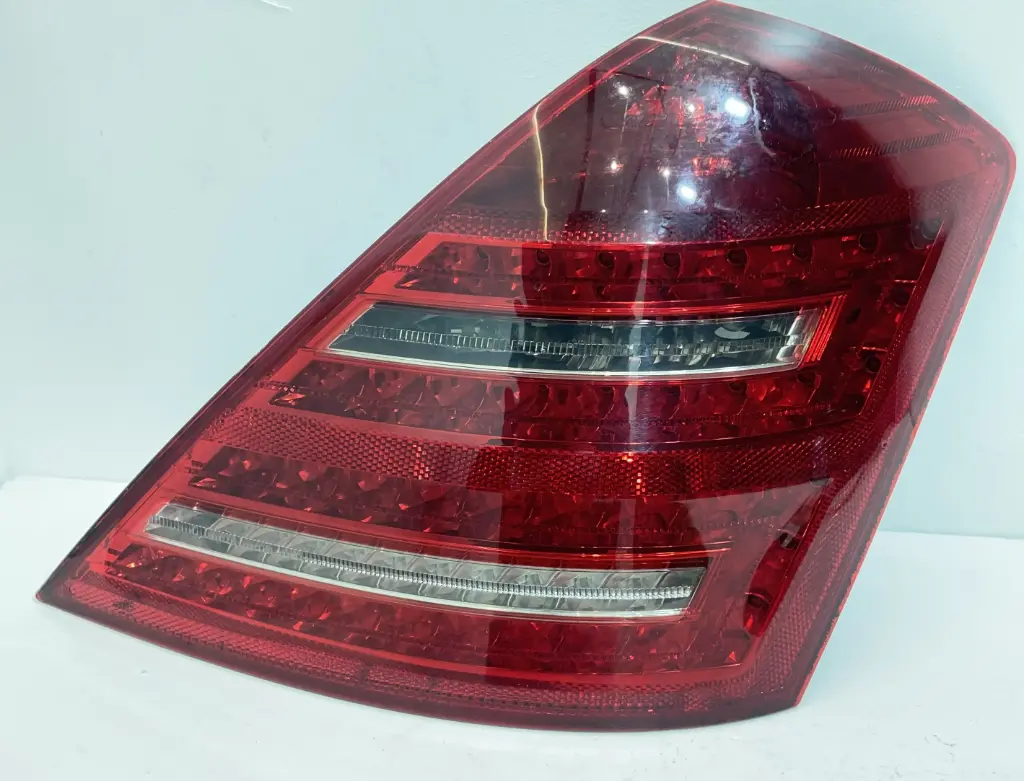 ✅Feu / phare arrière droite MERCEDES S350 2010 A2218201464 2218201464 560378 