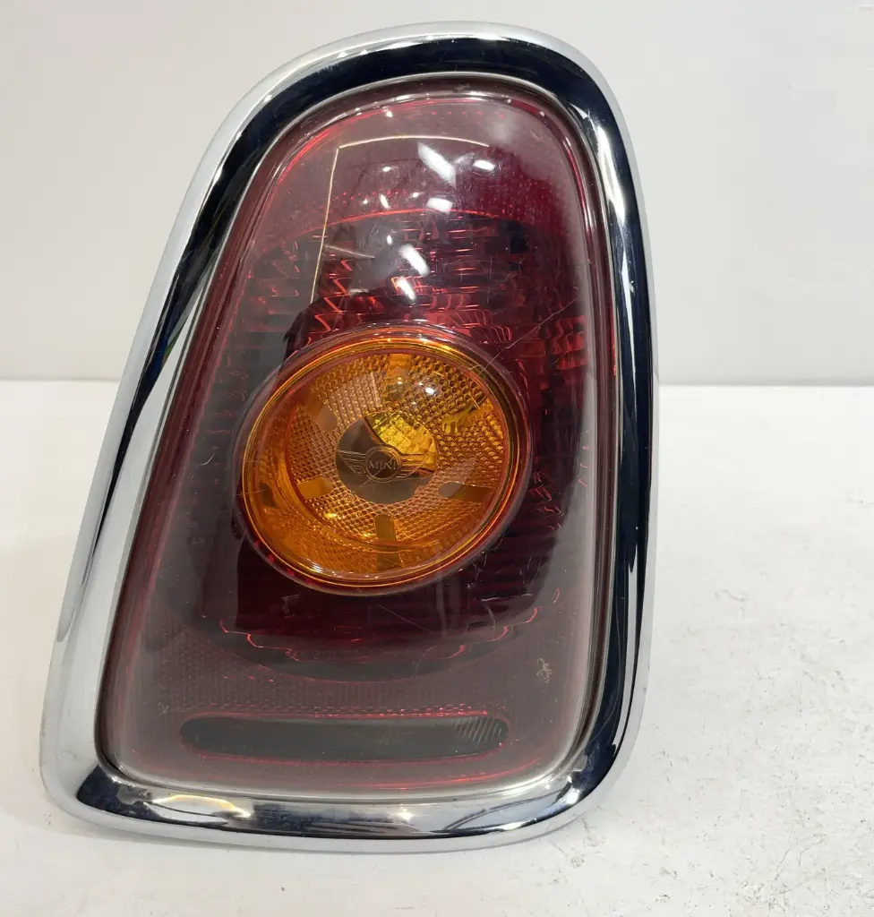 ✅Feu / phare arrière droite MINI COOPER 2009 R56 63212757010 2757010 555681
