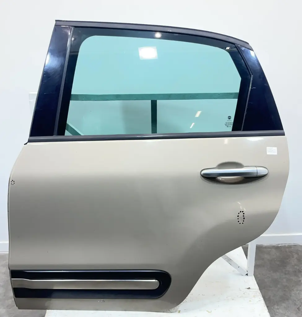 ✅Porte arrieré gauche FIAT 500L 2014 51883292 561046