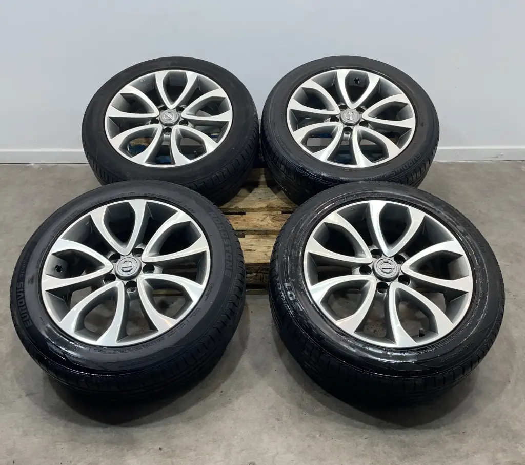 ✅4 JANTES NISSAN JUKE I 2017 215/55 5X114 R17 7JX17 ET47  D03001KR7A 560794 