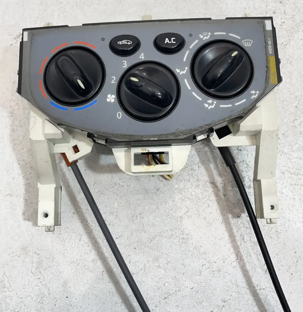 ✅Commande Chauffage OPEL VIVARO A 2009 93198830 93198670 557003 