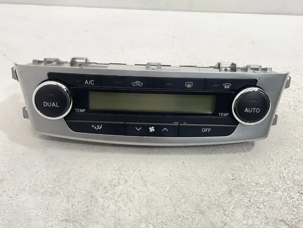 ✅Commande Chauffage TOYOTA AVENSIS III Wagon 2013 E1066695 E1066696 556980 