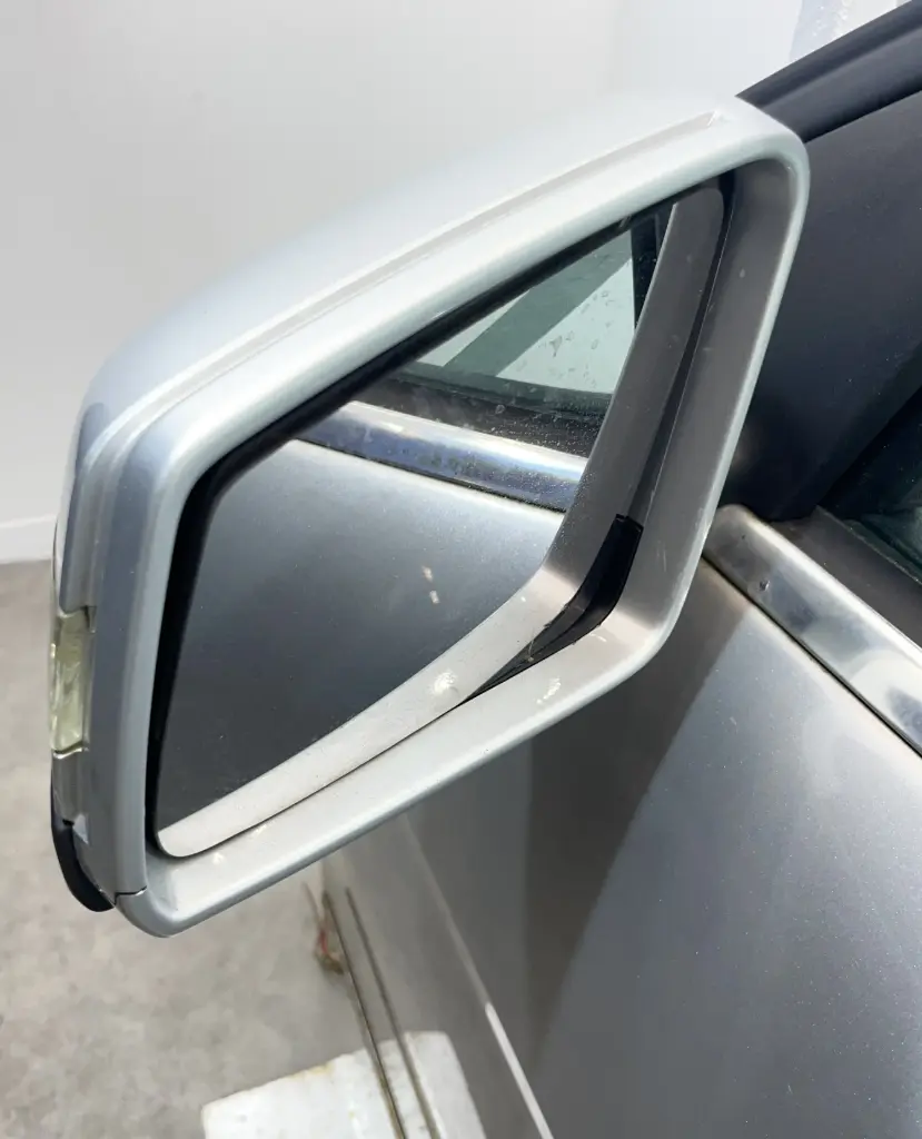 ✅Rétroviseur extérieur gauche MERCEDES C200 W204 2010  A2048100976 560752