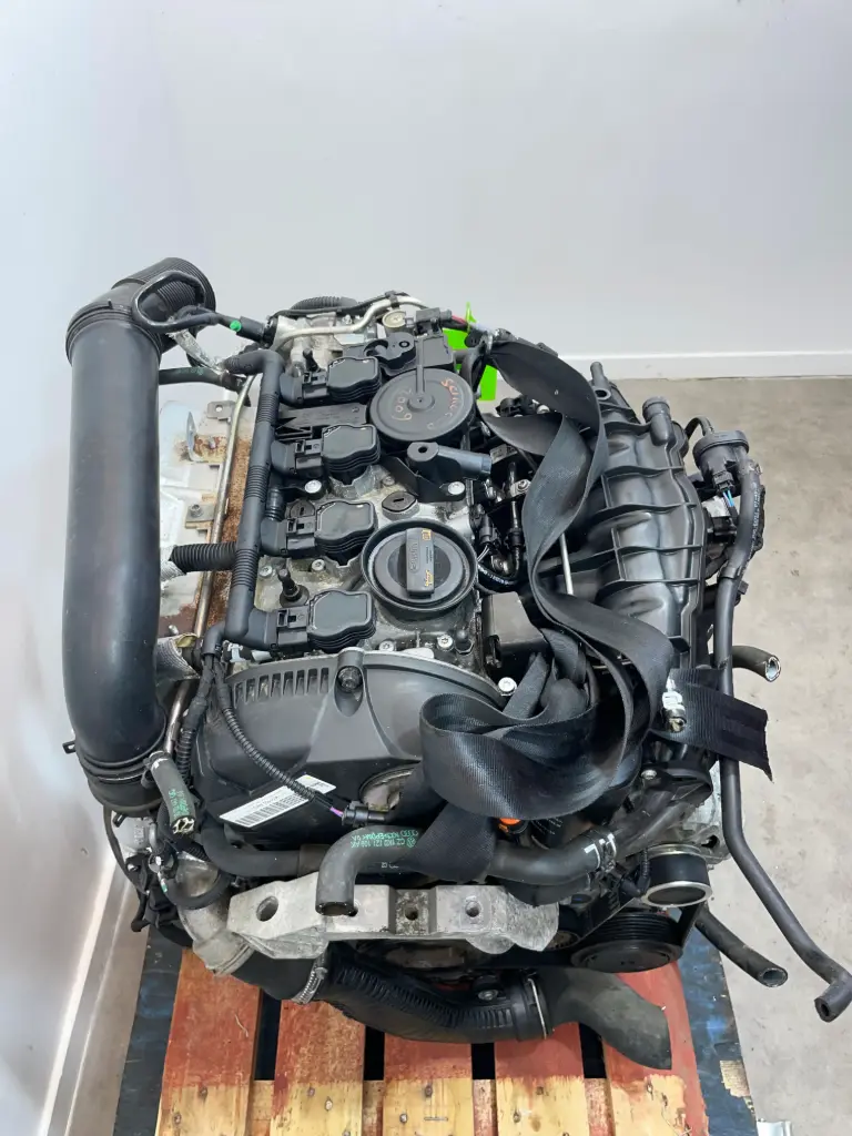 ✅MOTEUR COMPLET CAWB 06J100035F 06J100040E VOLKSWAGEN SCIROCCO 2009 2.0ES 200CH 556587