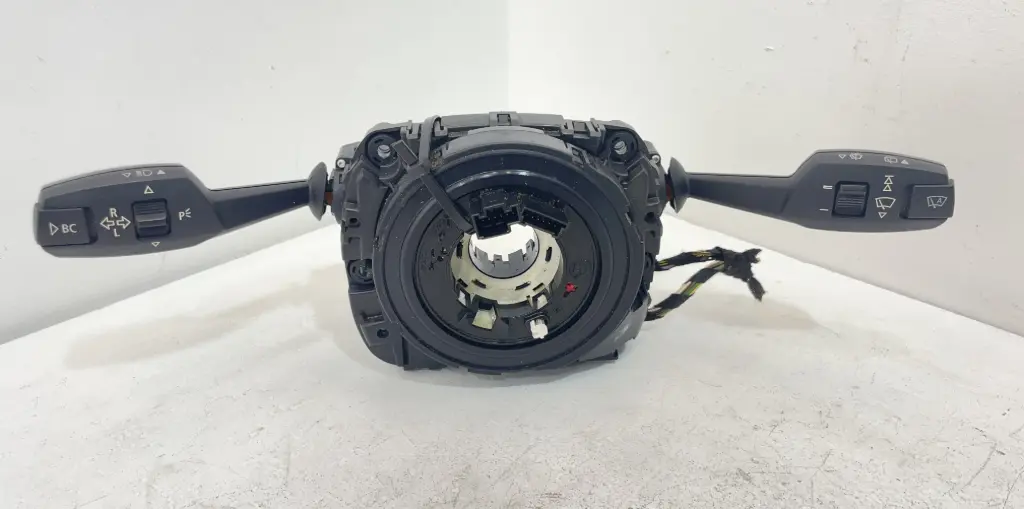 ✅Commodo commande essuie-glace /phare BMW X1 2009 E84 6989557 04308135 561751