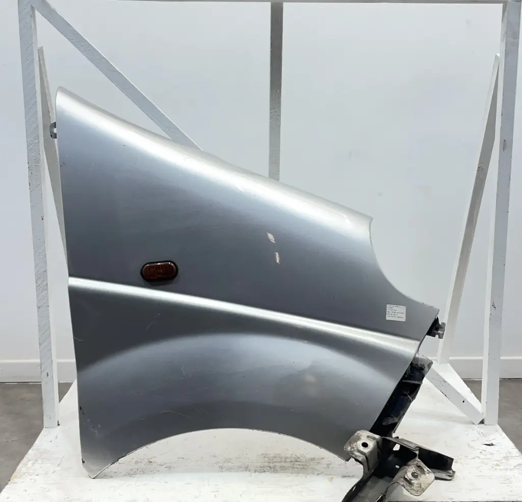 ✅Aile avant droite OPEL VIVARO A 2009 2.0D 93188421 557003 