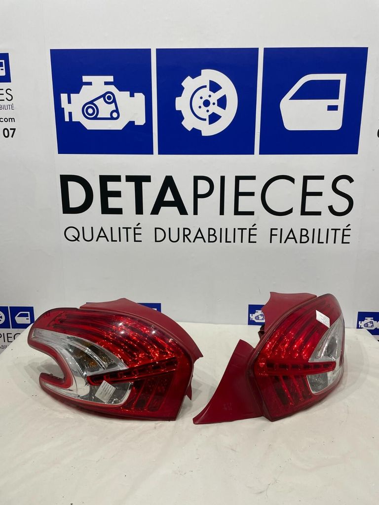 ✅PEUGEOT 208 2013 2 FEUX PHARES ARRIERE DROITE+GAUCHE 9672628380 9672628280