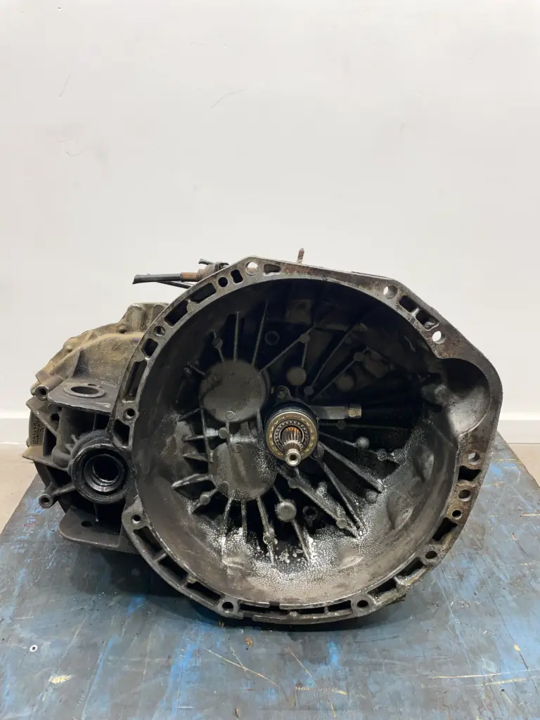 ✅Boite MANUELLE M73 93161928  93169365 8201024433 OPEL VIVARO 2009 2.0D 557003