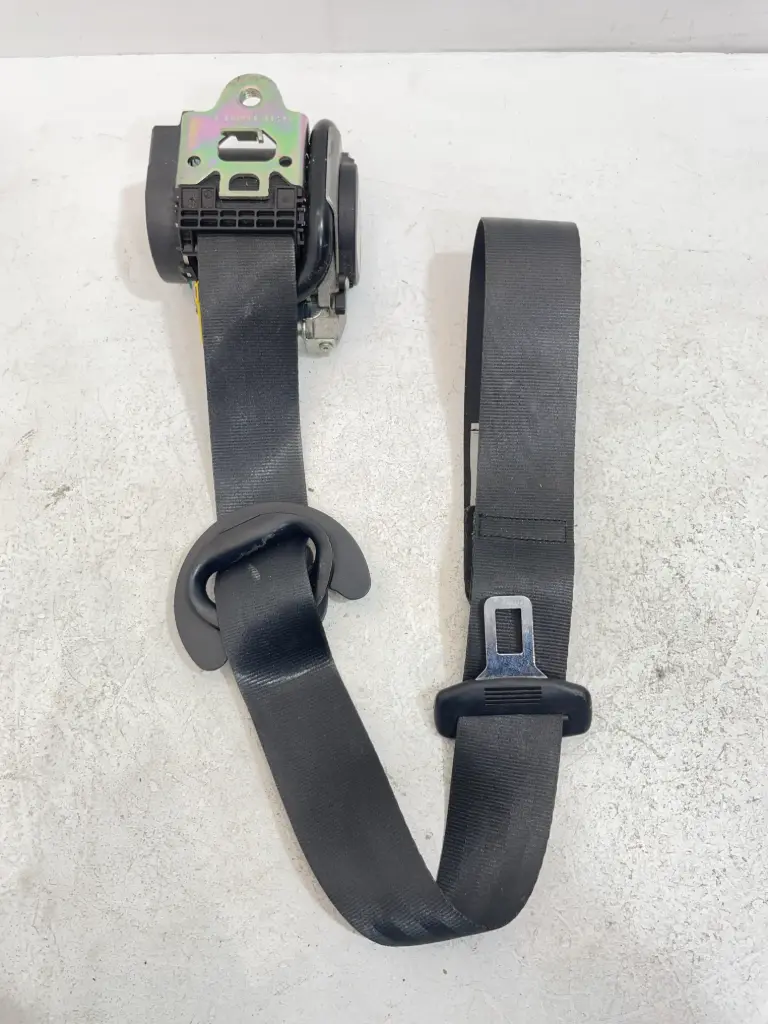 ✅Ceinture de Sécurité avant Gauche VOLKSWAGEN SCIROCCO 1K8857705A 558888