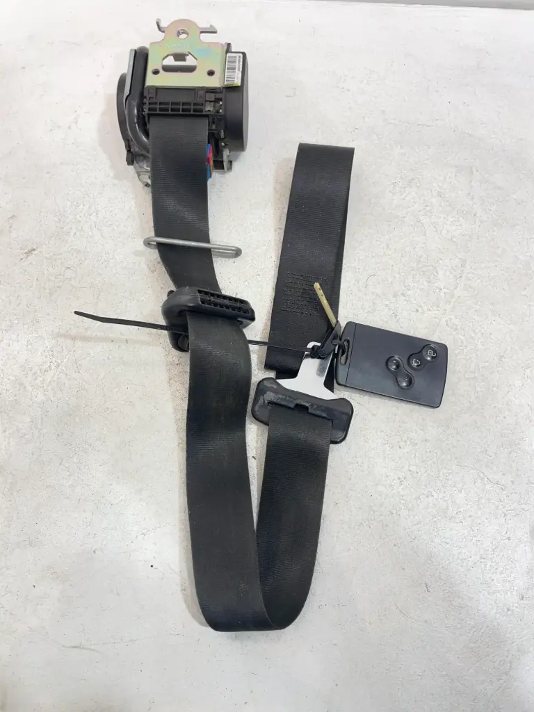 ✅Ceinture de Sécurité avant Droite RENAULT MEGANE III 2014 868840009R 560393