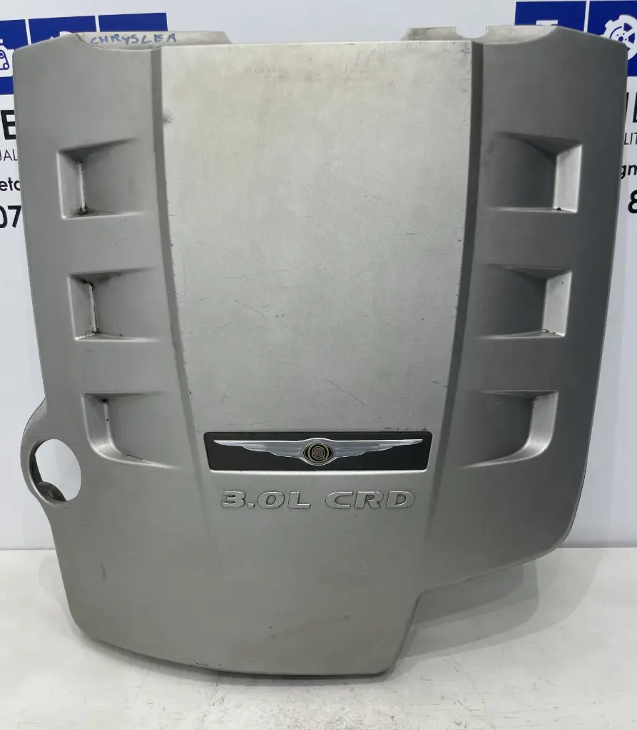 ✅COUVERCLE/CACHE MOTEUR CHRYSLER 300C 2007 3.0D 0111281A 4591996AC 60341855 