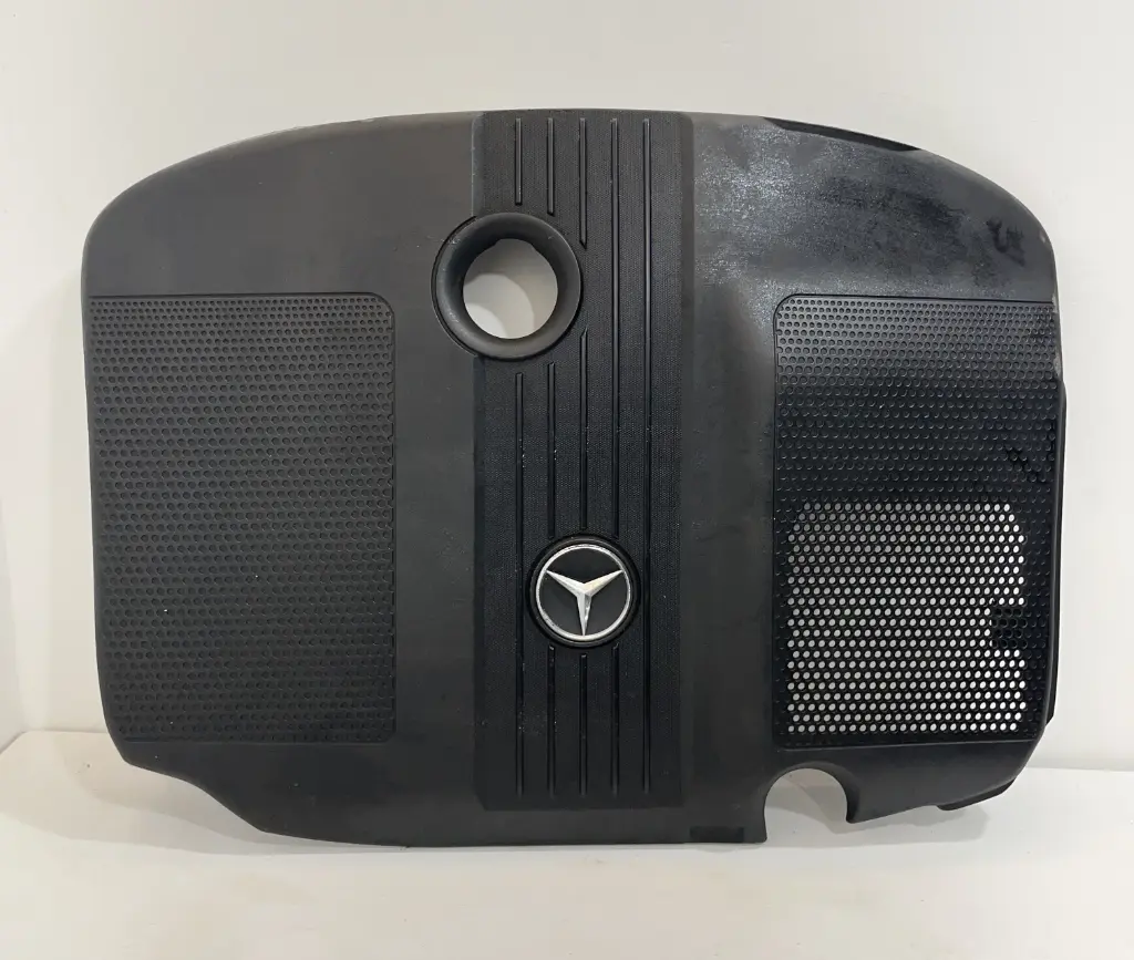 ✅COUVERCLE/CACHE MOTEUR MERCEDES C200 W204 2010 2.2D A6510102167 560752