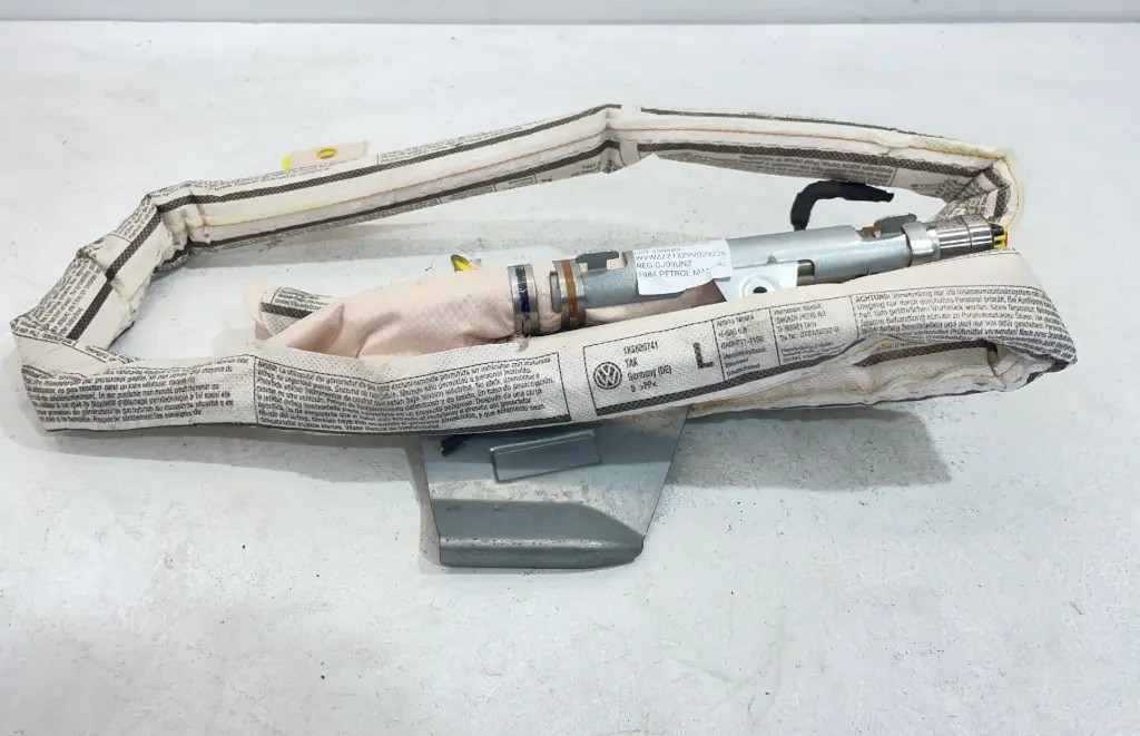 ✅Airbag Rideau Laterale Gauche VOLKSWAGEN SCIROCCO III 2009 1K8880741A 558888 