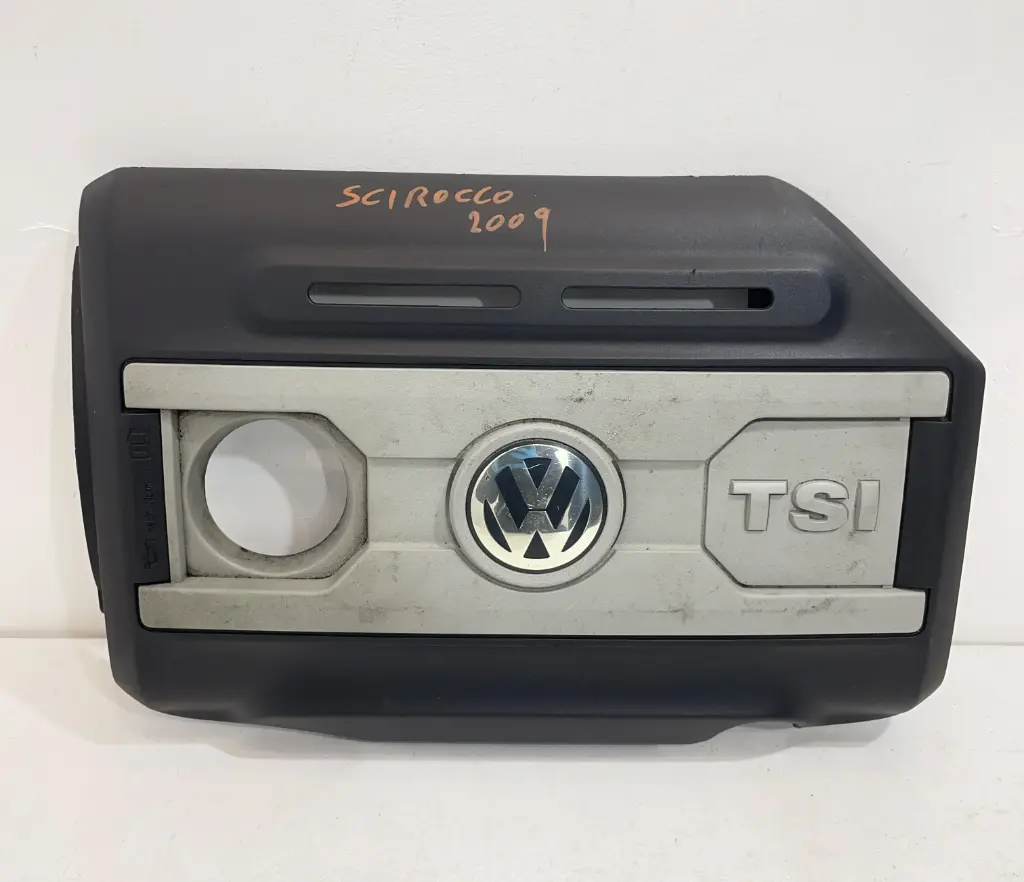 ✅COUVERCLE/CACHE MOTEUR VOLKSWAGEN SCIROCCO III 2009 2.0ES 06J103925 556587