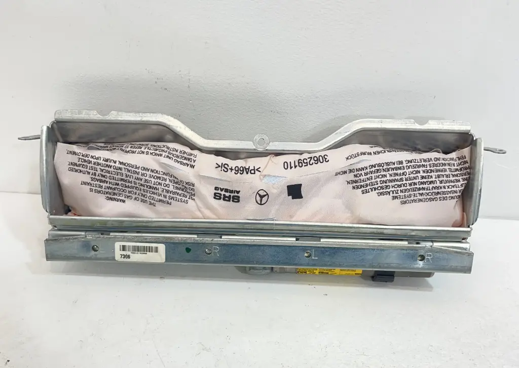 ✅AIRBAG PASSAGER MERCEDES E220 C207 2012 306026999AR 305669510 561784
