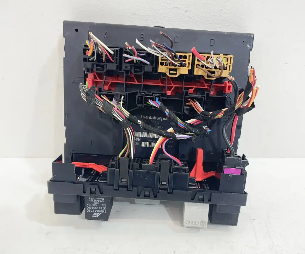  ✅Boîte à fusibles VOLKSWAGEN EOS 2007 3C0937049 3C0937049AE 560510