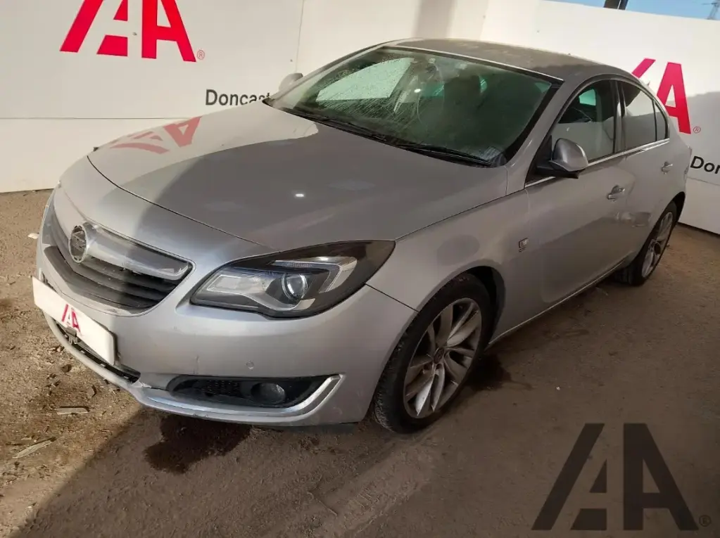 OPEL INSIGNIA 2017 A SEDAN 