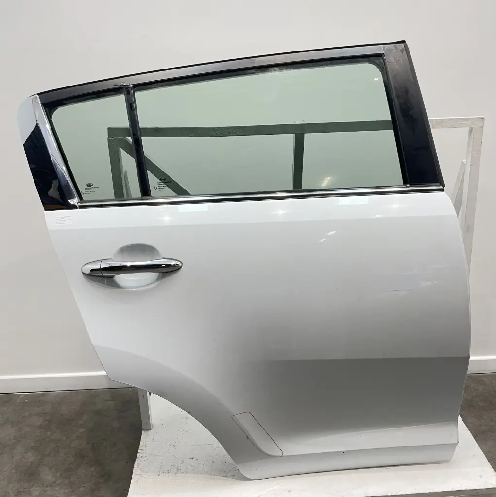 ✅Porte arrieré droite KIA SPORTAGE 2012 770043W000 77004-3W000 580055